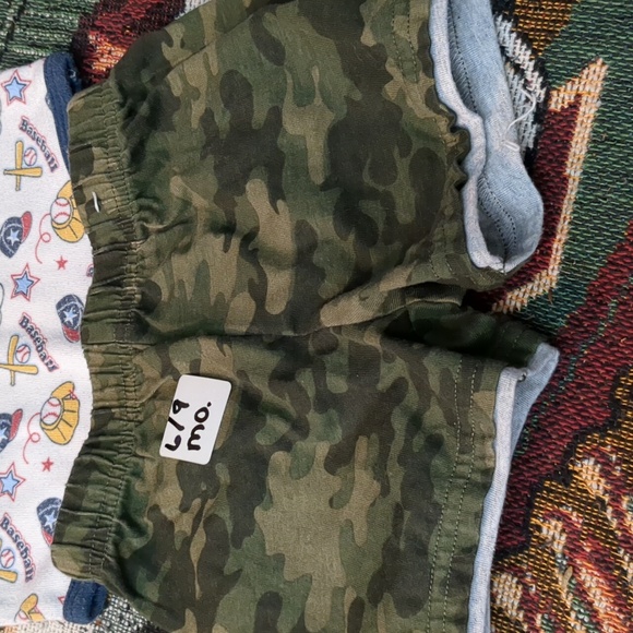 Infant boy 9 items Newborn to 18 mo (1 price) - Picture 4 of 8